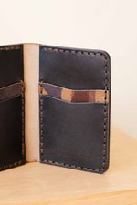 Load image into Gallery viewer, The Yosemite Vertical Bifold (Camouflage Olive)
