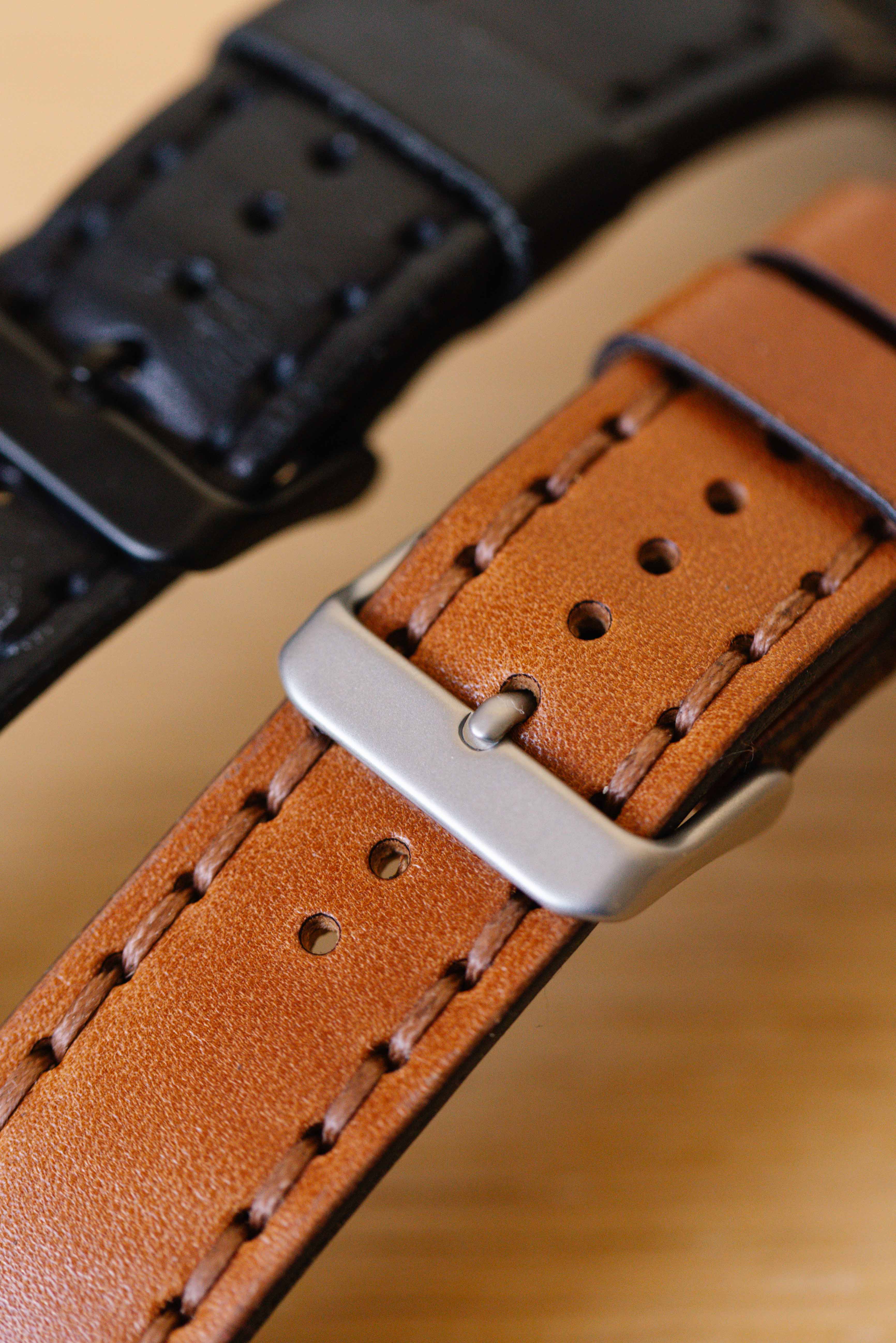 Apple Watch Band Leather Strap (2025)