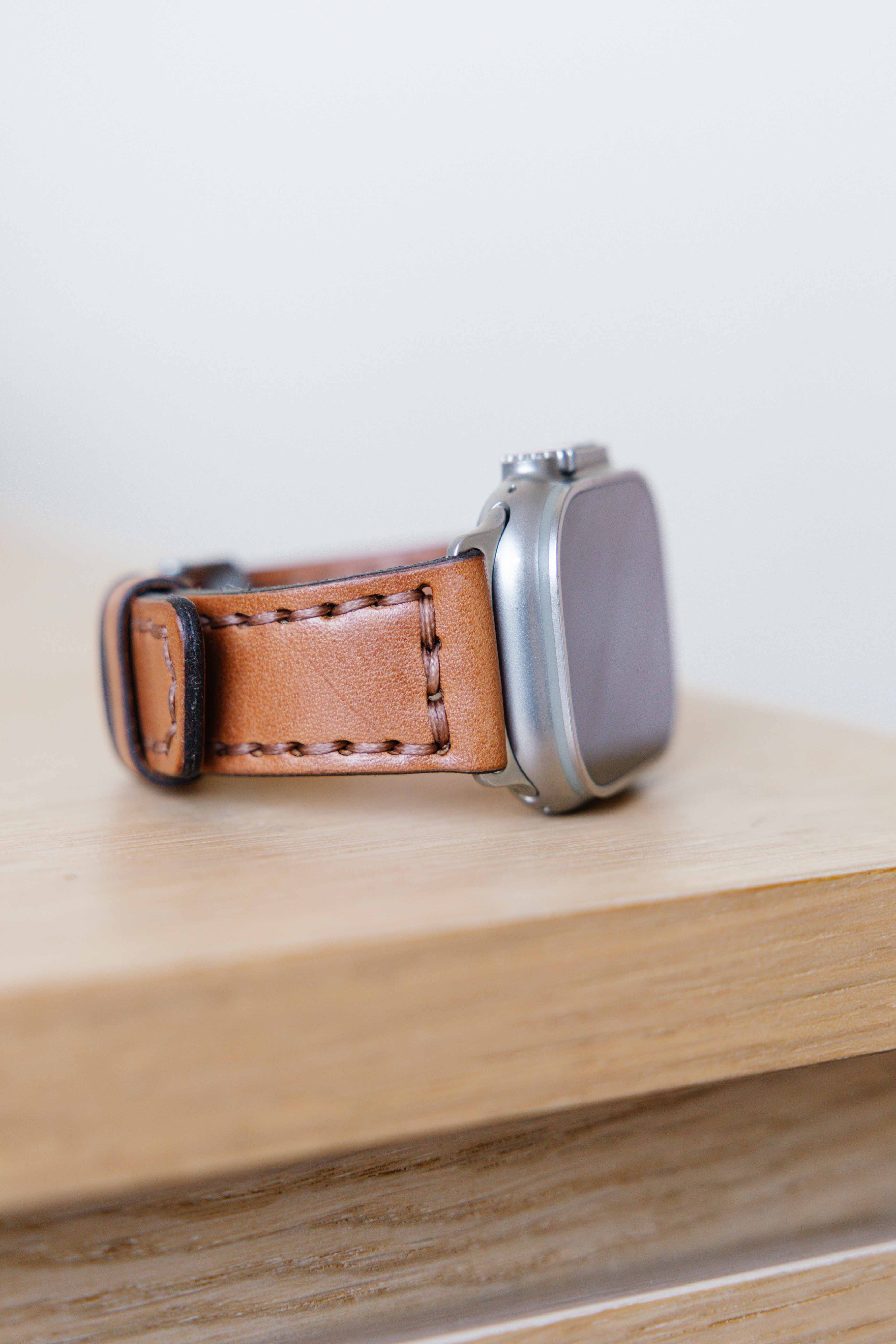 Apple Watch Band Leather Strap (2025)