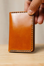 Load image into Gallery viewer, The Yosemite Vertical Bifold ROCADO Whiskey + Wickett and Craig
