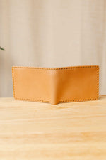 Load image into Gallery viewer, The Sequoia Billfold - Russet Wickett &amp; Craig
