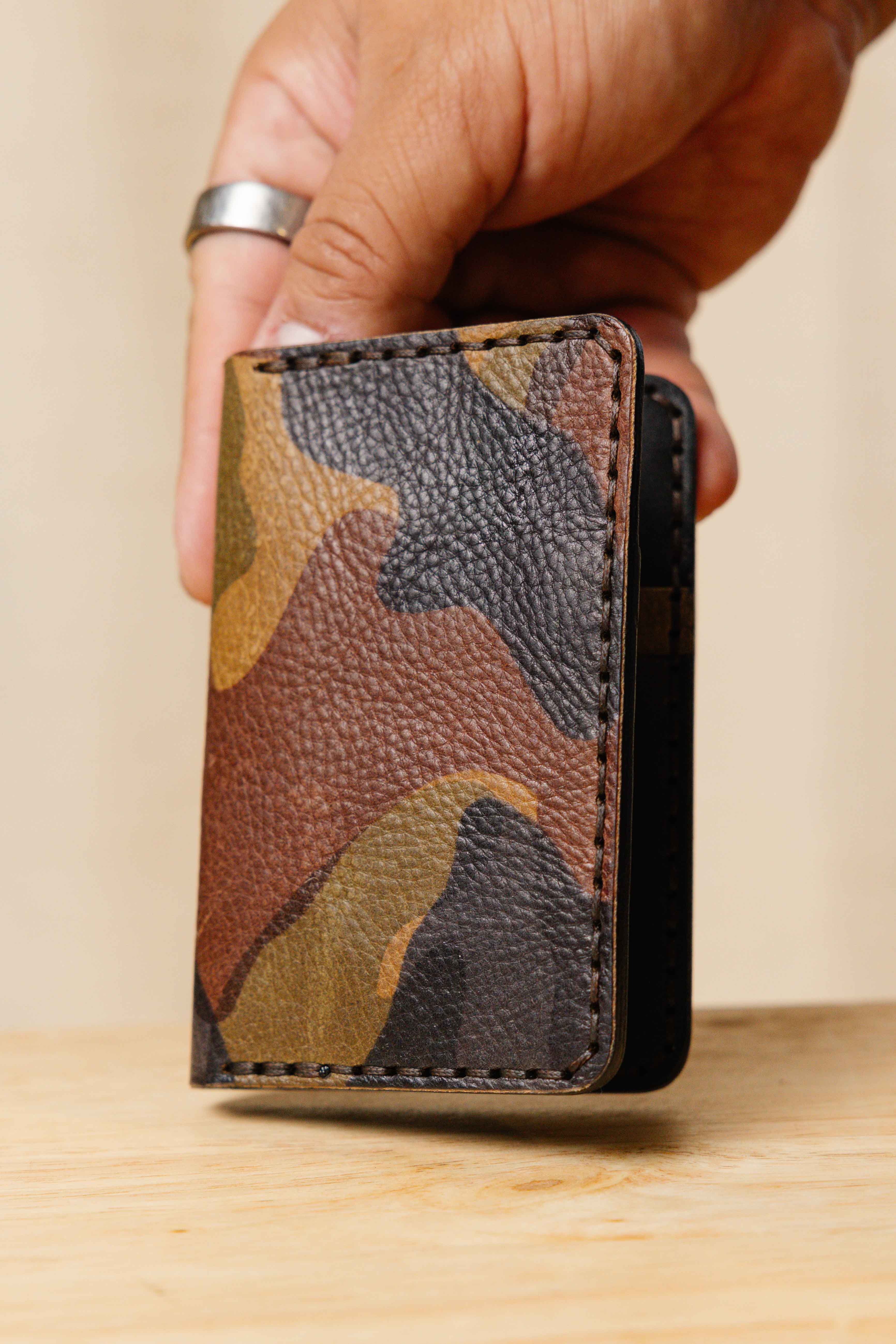 The Yosemite Vertical Bifold (Camouflage Olive)