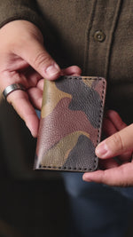 Load and play video in Gallery viewer, The Yosemite Vertical Bifold (Camouflage Olive)
