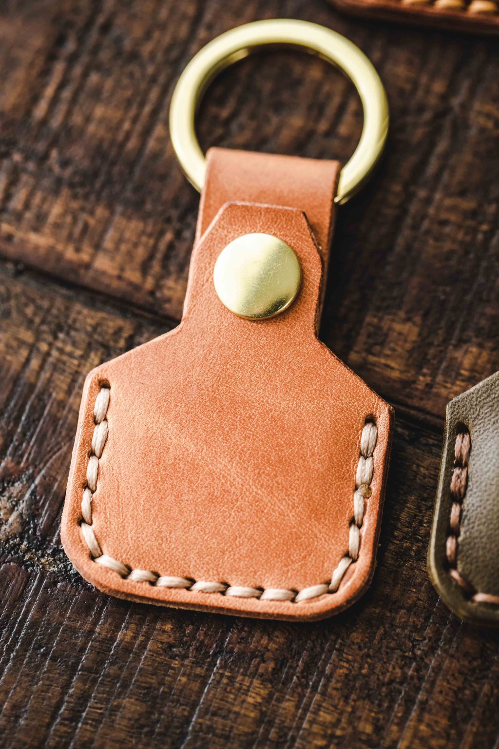 Apple AirTag Keychain