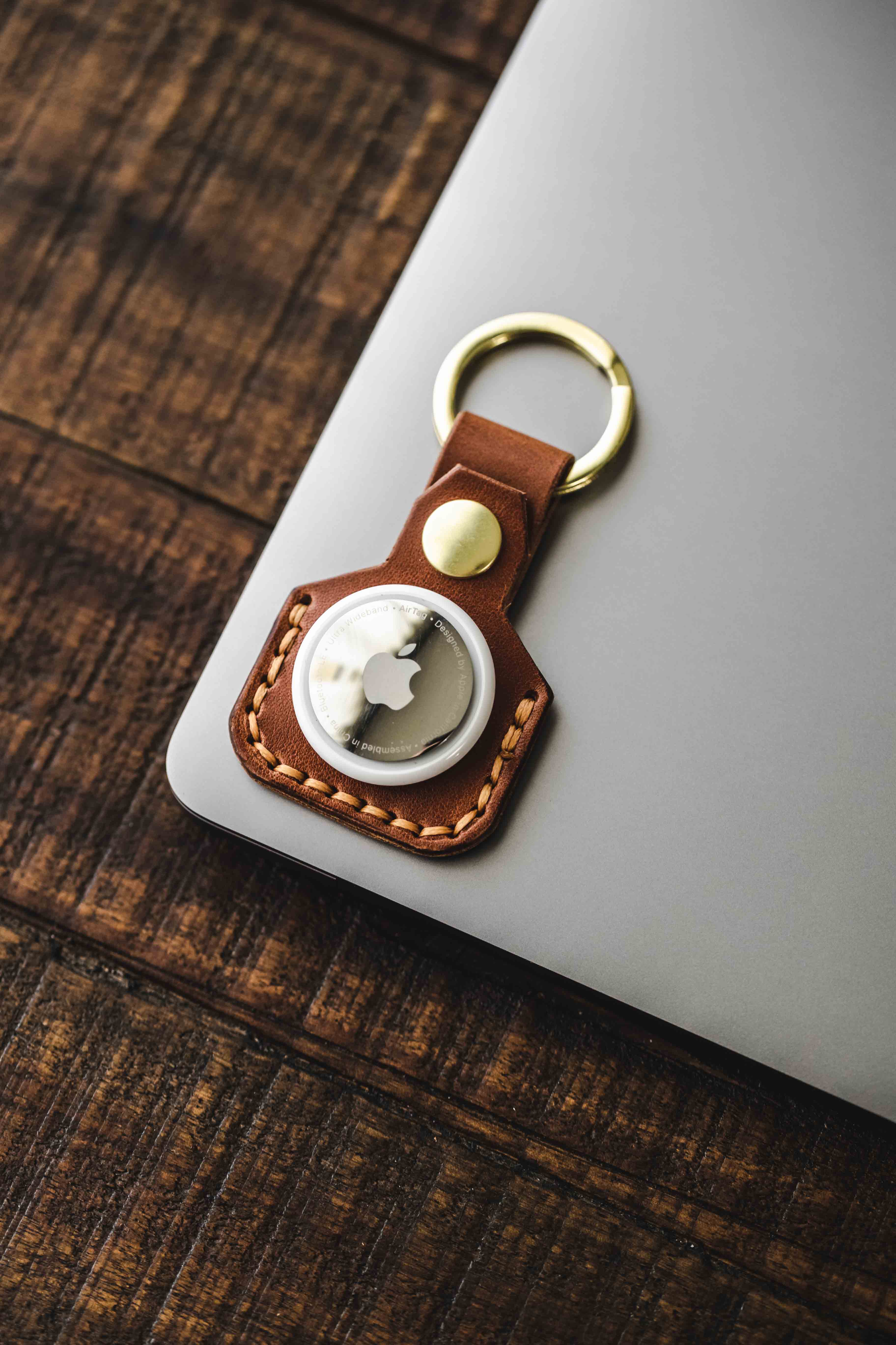 Apple AirTag Keychain